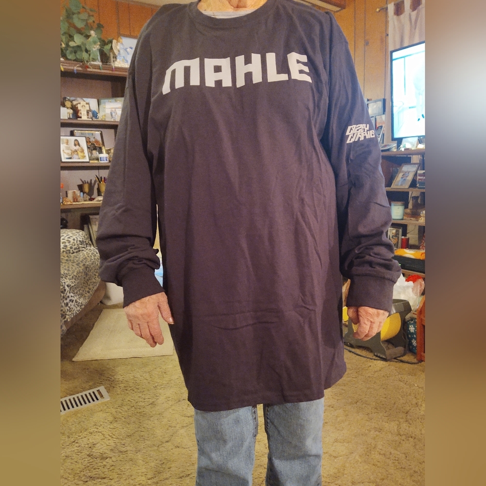 Casey Currie Mahle Long Sleeve shirt & Hoodie